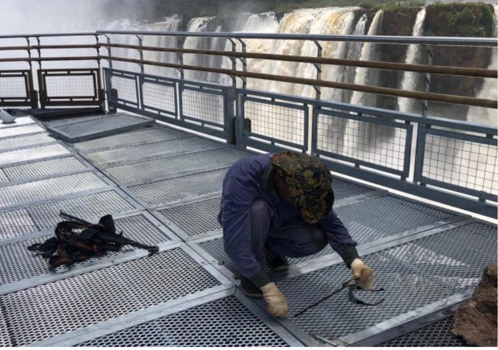 Cataratas del Iguazú: anunciaron la reconstrucción de las pasarelas de la Garganta del Diablo después de la gran crecida