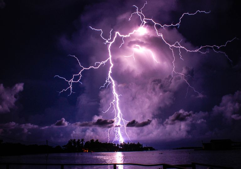 Venezuela's Everlasting Lightning Storm - Atlas Obscura