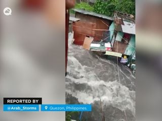 La llegada del Tifón Gaemi, causa estragos en Quezon City, Filipinas