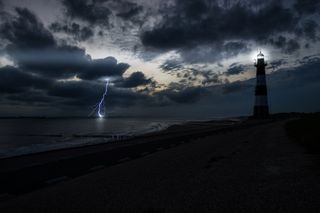 Ce week-end : une météo lourde et orageuse