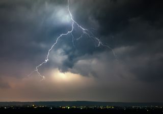 Centro y sur de Chile en alerta por probables tormentas eléctricas