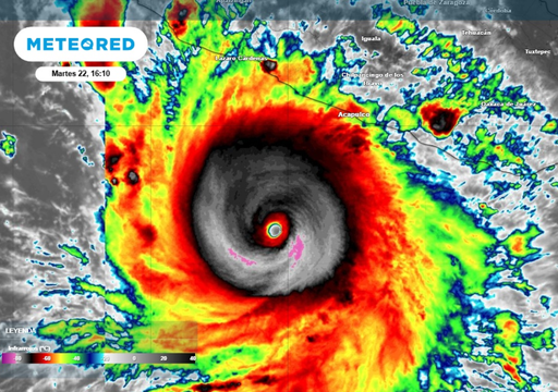 Cercan&iacute;a de intenso hurac&aacute;n "Polo" traer&aacute; lluvias intensas, vientos fuertes y oleaje elevado a M&eacute;xico
