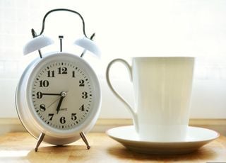 Plut&ocirc;t couche-tard ou l&egrave;ve-t&ocirc;t ? Ces astuces am&eacute;liorent votre sommeil, selon les scientifiques