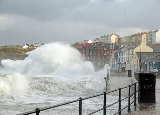 Changement radical de météo en France la semaine prochaine : vers des coups de vent ou tempête ? Voici le point
