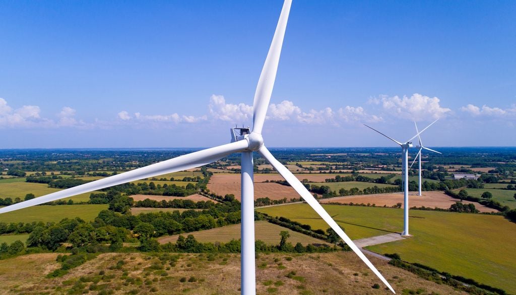 Le bridage des éoliennes basé sur les périodes d'activités des chauves-souris permet de réduire leur mortalité de plus de 80 %. Le bridage des éoliennes basé sur les périodes d'activités des chauves-souris permet de réduire leur mortalité de plus de 80 %.