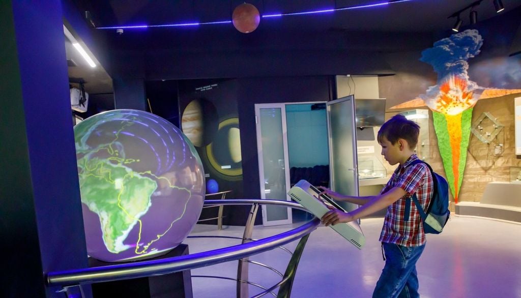 Actualmente los planetarios no s{olo se limitan a proyectar el cielo, sino incluyen más experiencias relacionadas con la astronomía.
