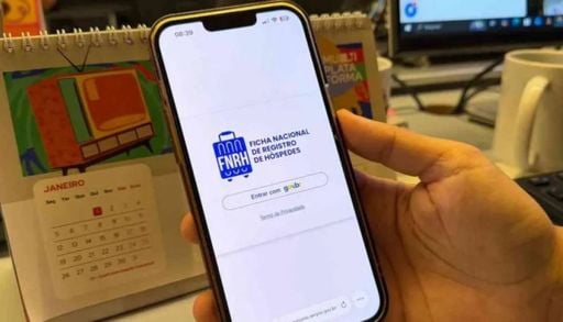 Check-in digital se torna obrigat&oacute;rio no Brasil; entenda a mudan&ccedil;a e por que ela est&aacute; gerando debate