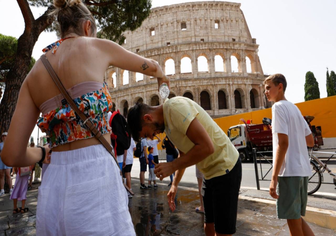 Os turistas estão a sofrer. Foto: Reuters