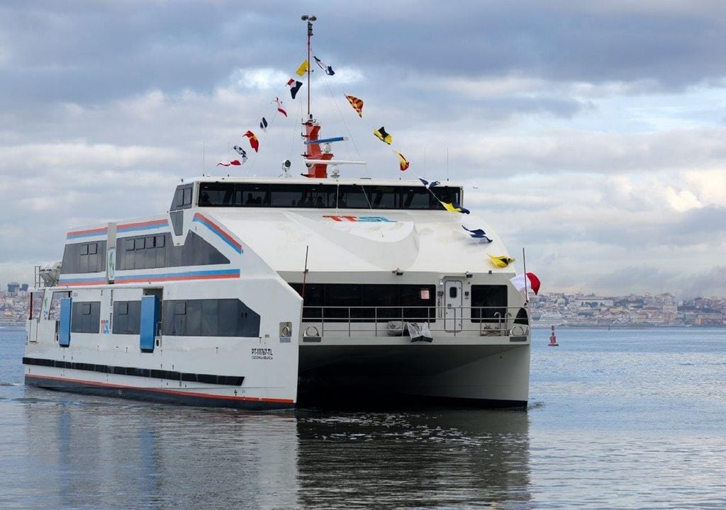 as novas embarcações da Transtejo movidas a eletricidade as novas embarcações da Transtejo movidas a eletricidade