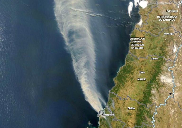 Chile arde debido a incendios forestales en el centro-sur del pa&iacute;s en pleno verano austral con miles personas evacuadas