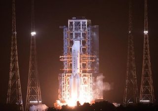 China lança missão espacial para trazer rochas lunares à Terra