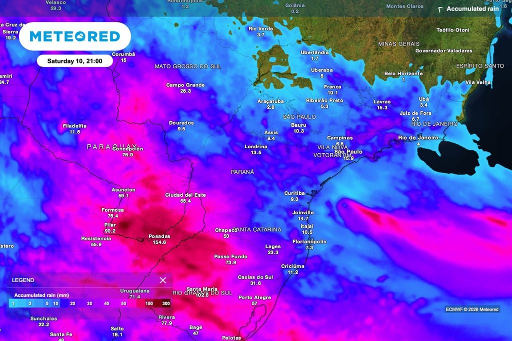 Previsão de chuva acumulada para sábado (10), às 21h