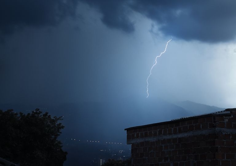 Chuva forte e trovoada regressam a Portugal: até quando? Chuva forte e trovoada regressam a Portugal: até quando?