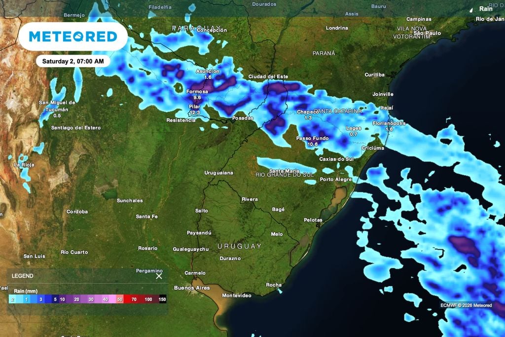 A previsão de chuva para sábado mostra instabilidade avançando pelo norte gaúcho, reduzindo as janelas de trabalho no campo.