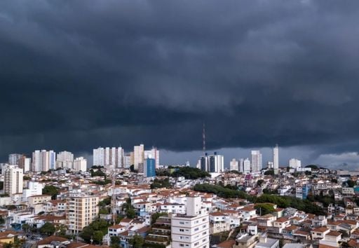 Chuvas continuam e aumentam no Sudeste e no Brasil Central; saiba o que esperar