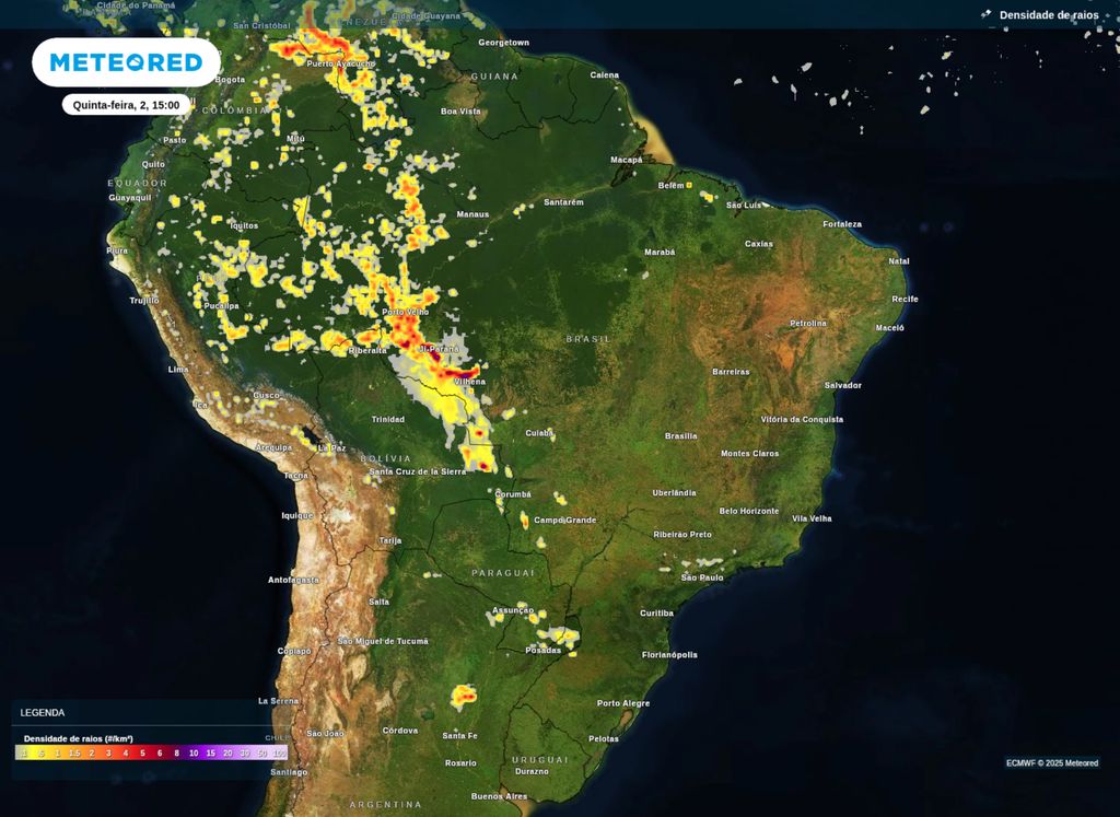 Mapa de densidade de raios mostra áreas mais propícias a ocorrência de tempestades nesta quinta-feira (2). Mapa de densidade de raios mostra áreas mais propícias a ocorrência de tempestades nesta quinta-feira (2).