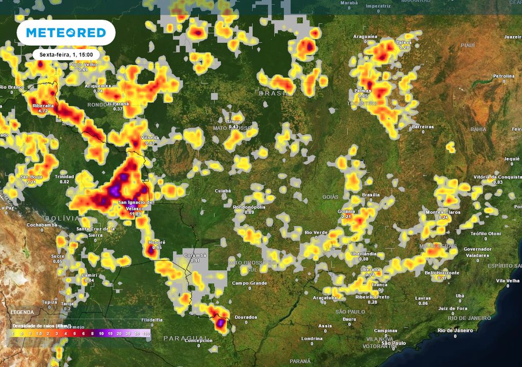 Previsão de densidade de raios na sexta-feira durante a tarde.