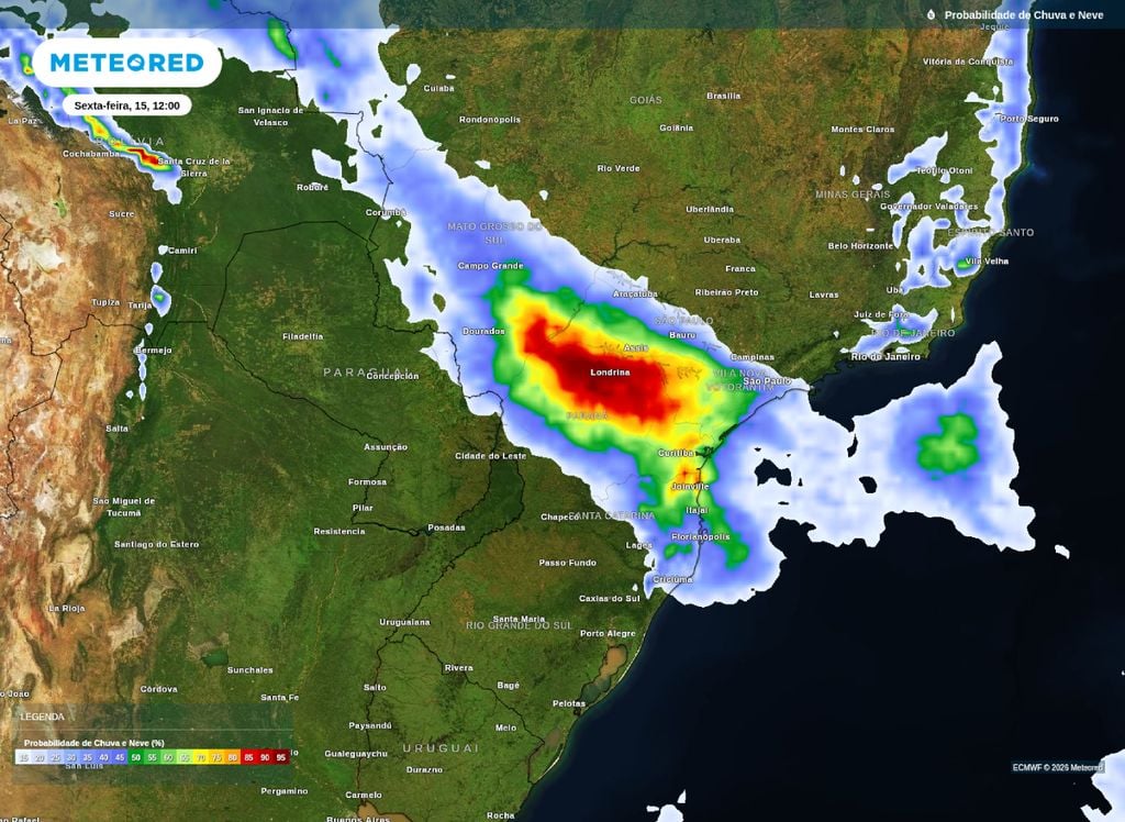 Probabilidade de chuvas para o inicio da tarde de sexta-feira (15) no Centro-Sul do país.