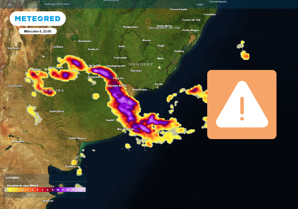 Alerta naranja por tormentas severas en la previa de la ciclogénesis para: Buenos Aires, La Pampa y el sur del Litoral. Créditos: densidad de rayos, modelo ECMWF.