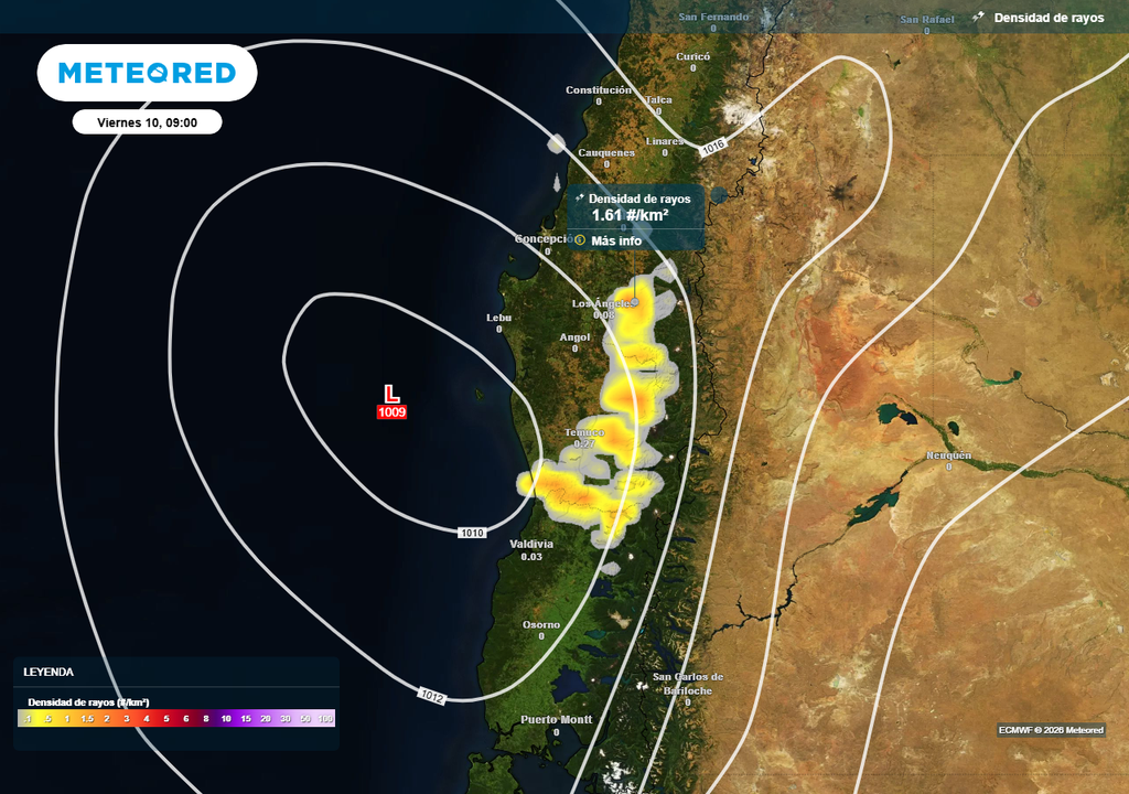 Ciclón extratropical dejará tormentas eléctricas en Chile centro-sur Densidad de rayos (#/km2) para la mañana del viernes (10) en la zona centro-sur de Chile.