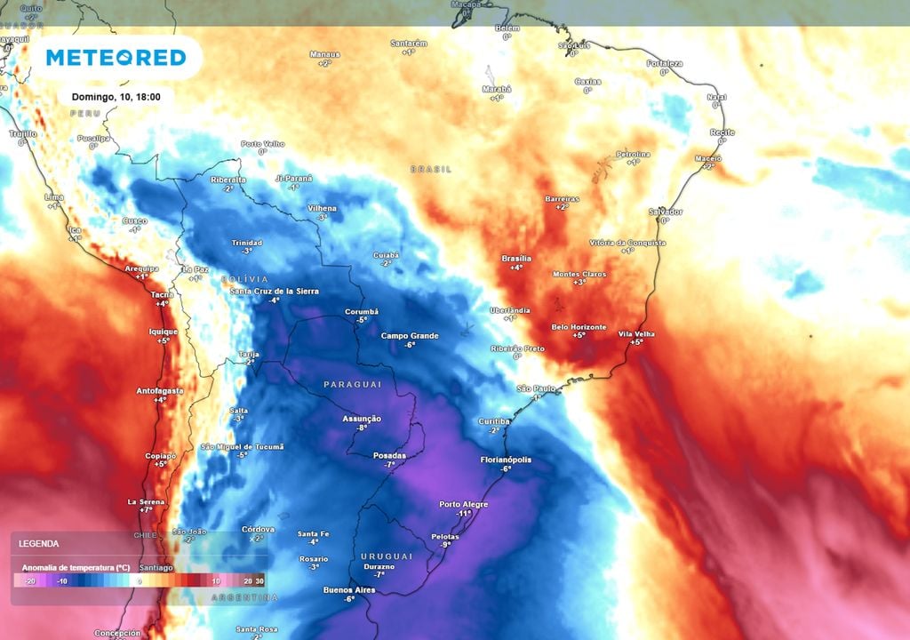 Previsão de anomalias de temperatura em 850 hPa no final do domingo ilustra avanço da massa de ar frio. O fenômeno terá grande abrangência, chegando até a região Norte com uma friagem.