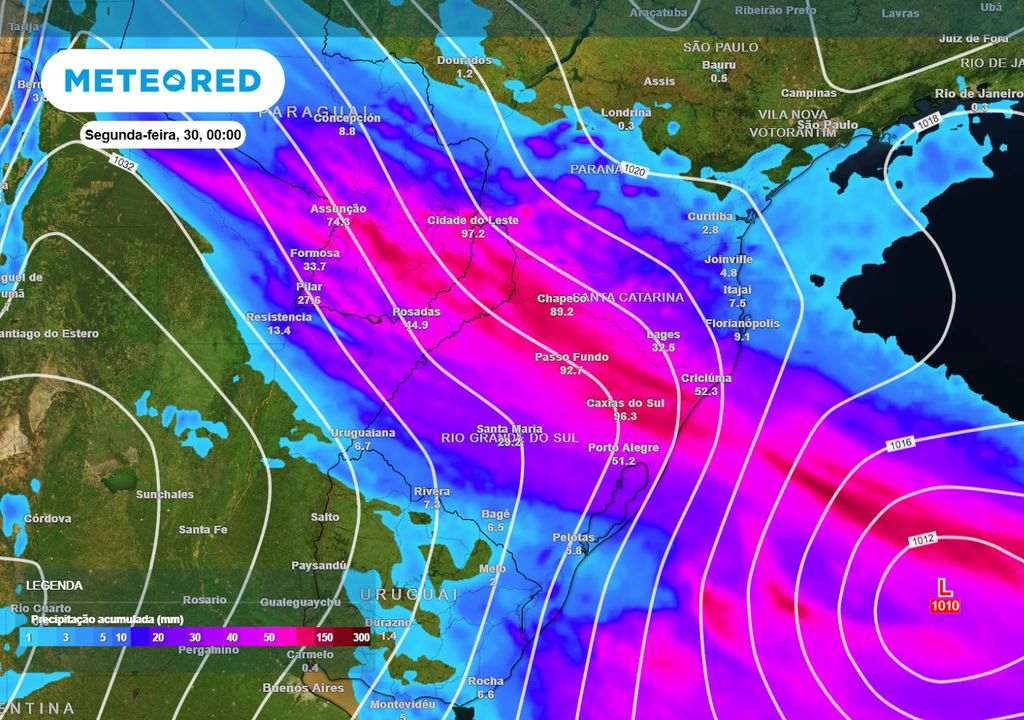 Previsão de acumulados totais de chuva até o final do domingo.