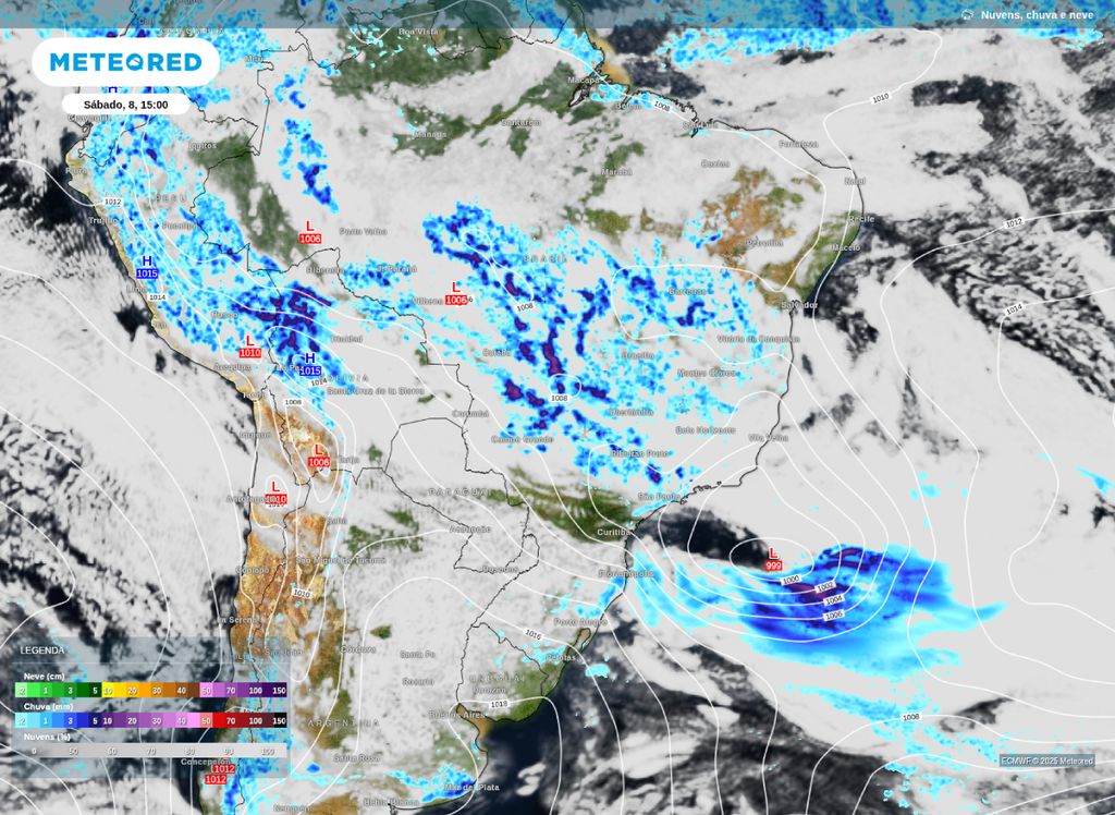 Previsão de precipitação, nebulosidade e pressão a nível médio do mar para a tarde de sábado (8).