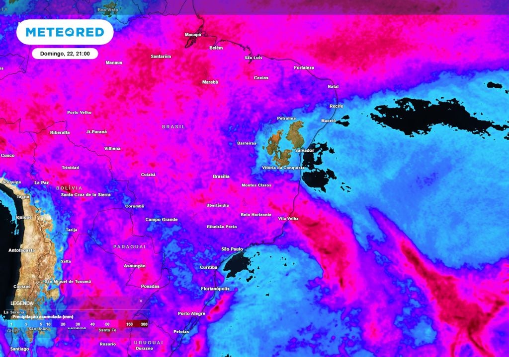 Previsão de acumulados totais de chuva esperados até o final do domingo mostram que o sistema ainda seguirá ocasionando chuvas sobre o Sudeste e parte do Centro-Oeste.