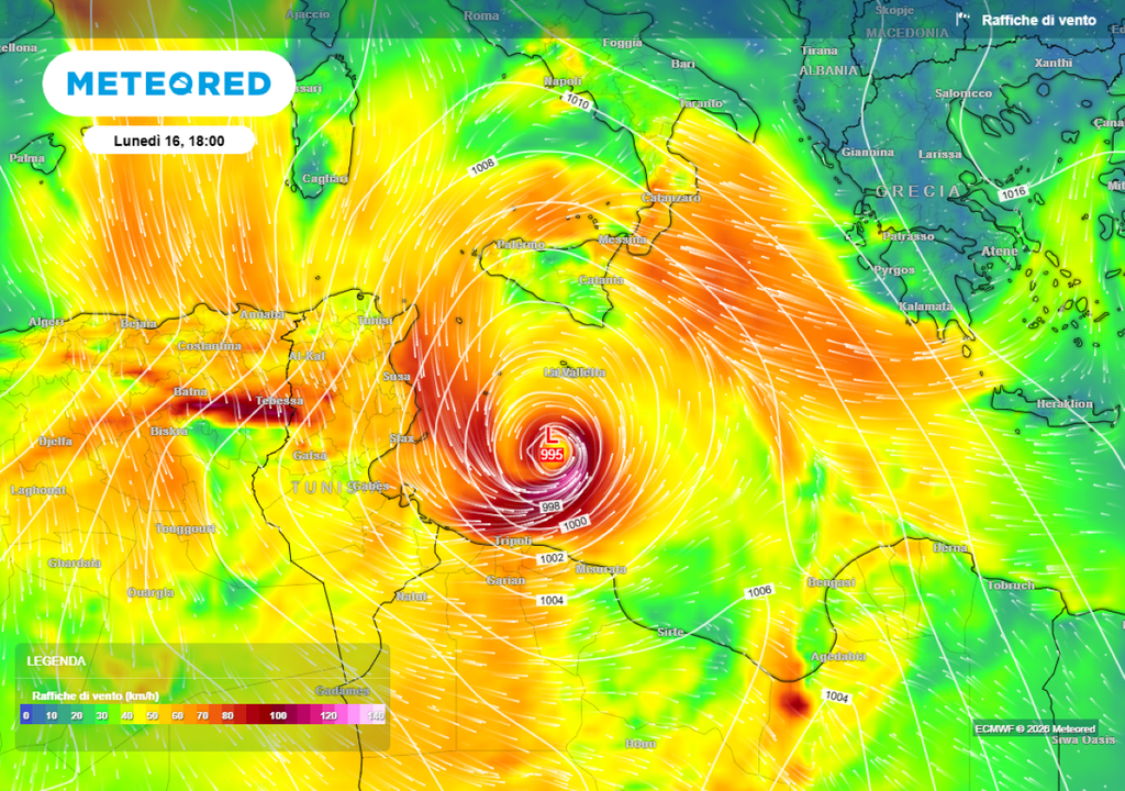 Ciclone mediterraneo. I forti venti orientali attivi sul quadrante nord della tempesta.