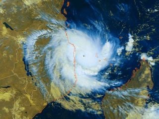 Ciclone mais forte da história atinge o Moçambique