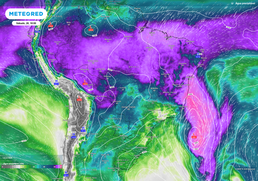 Ciclone ser&aacute; subtropical e deixa alerta de chuvas extremas para 8 estados nesta semana