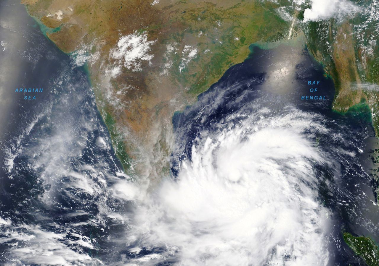 Imagem de satélite do ciclone Amphan, o último grande evento do género a afetar a Índia.