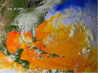Ciclones tropicales de la estación de 2005 en la cuenca atlántica y la temperatura superficial del agua del mar: Imágenes para el recuerdo
