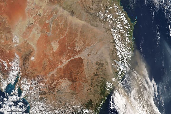Cielos Polvorientos Y Llenos De Humos En Australia Cielos Polvorientos Y Llenos De Humos En Australia