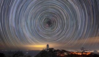 Cient&iacute;ficos apuntan a un universo oculto previo al Big Bang que a&uacute;n deja huella en el espacio