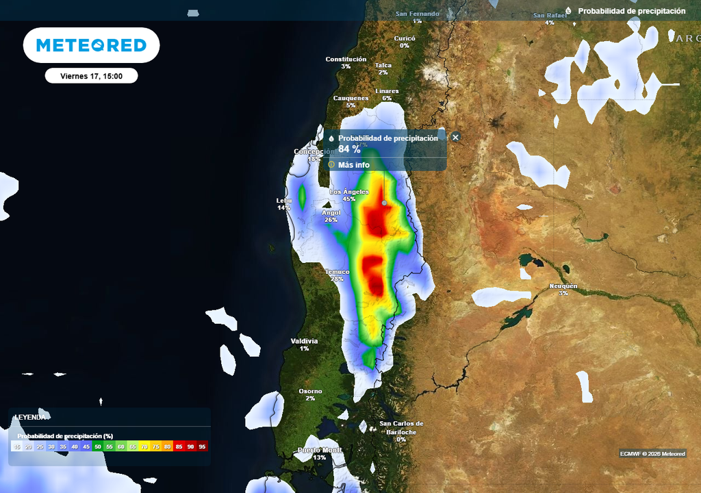 Probabilidad de precipitación (%) para la tarde del viernes 17 de abril 2026 en Chile centro-sur.