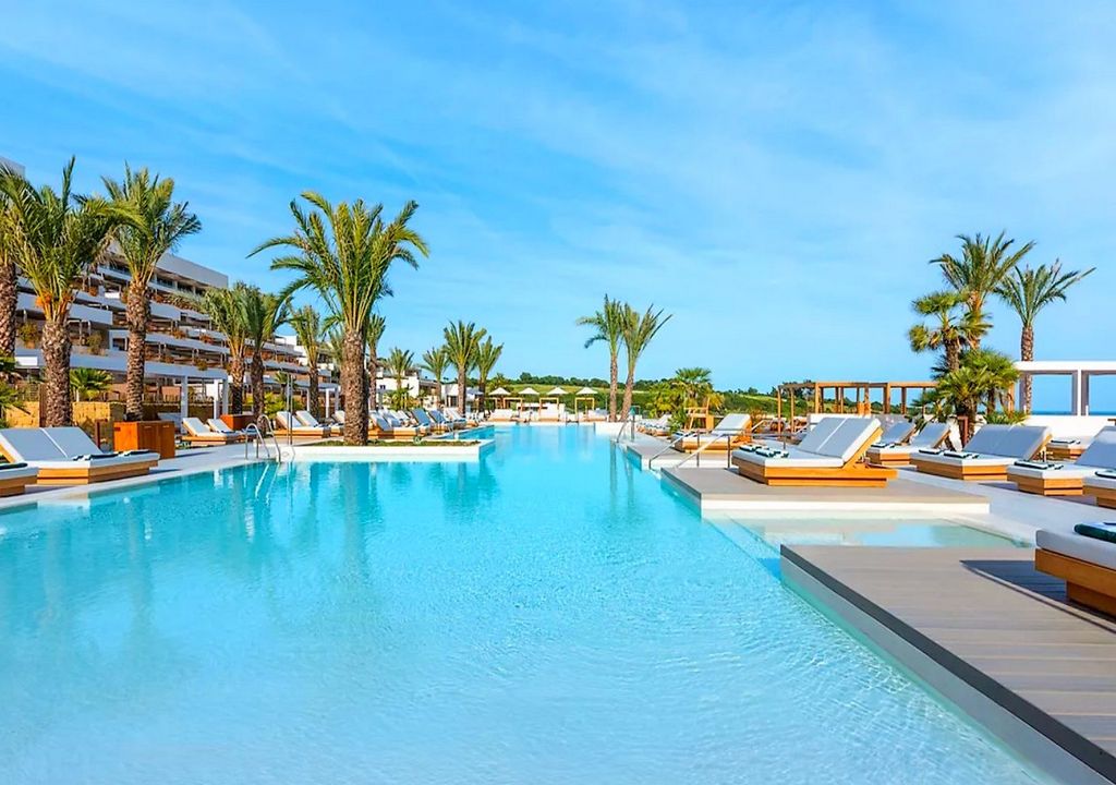 Hotel Fairmont La Hacienda, en San Roque, Cádiz Hotel Fairmont La Hacienda, en San Roque, Cádiz