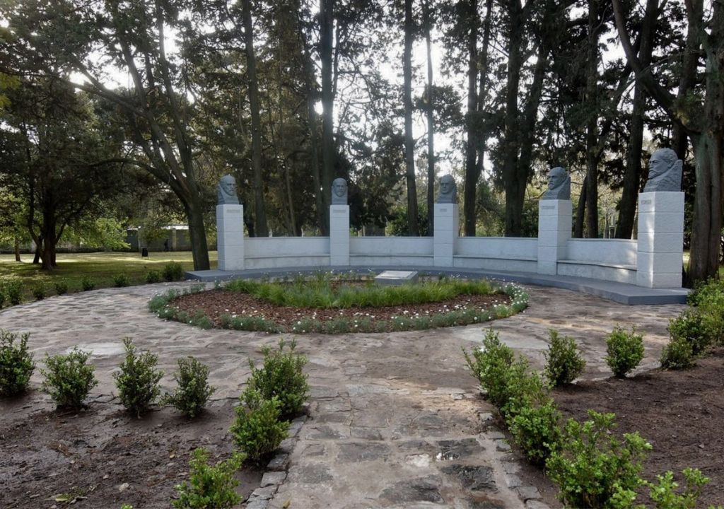 Cinco Sabios de La Plata Cinco Sabios de La Plata