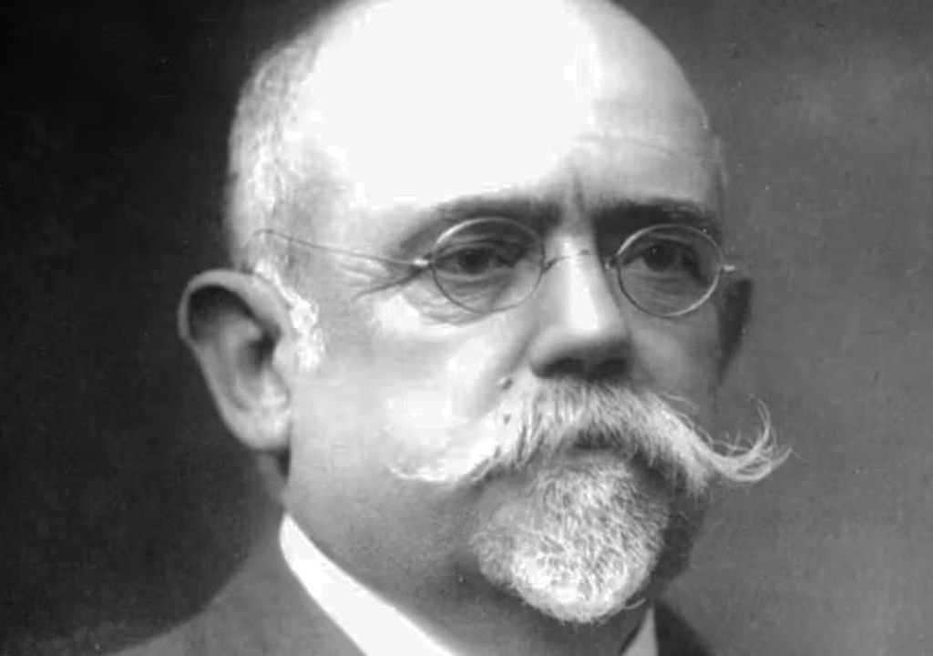 Francisco Pascasio Moreno, uno de los Cinco Sabios de La Plata Francisco Pascasio Moreno, uno de los Cinco Sabios de La Plata