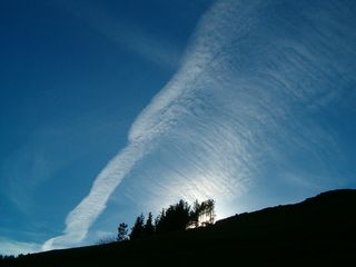 Cirros y atardecer del 15 de enero del 2004