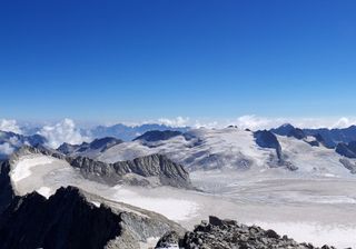 Al via la più importante estrazione di ghiaccio nell’arco alpino