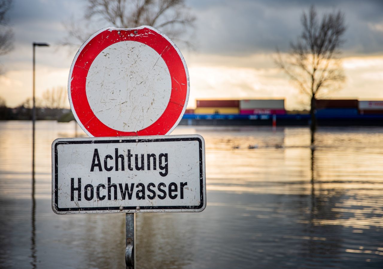 Flood перевод