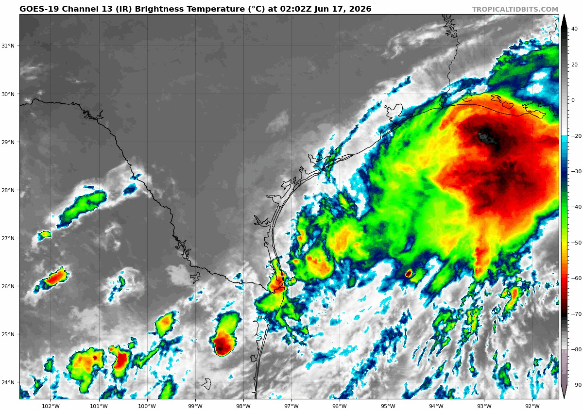 Secuencia de imágenes infrarrojas del CTP 1 a fecha de 17 de junio de 2026. Tropicaltidbits