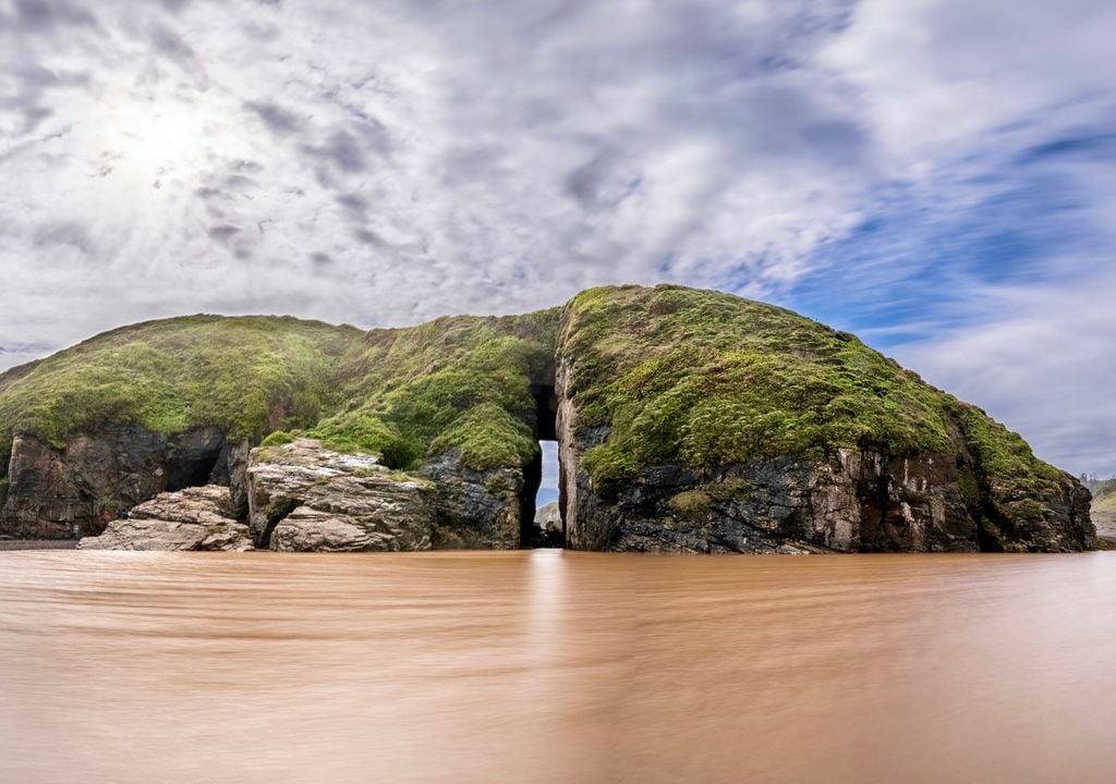La iglesia de Piedra es uno de los puntos icónicos de Cobquecura.