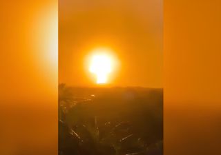 Colombia en alerta: la impresionante erupci&oacute;n de un volc&aacute;n de lodo en San Juan de Urab&aacute; desata el caos, aqu&iacute; el v&iacute;deo