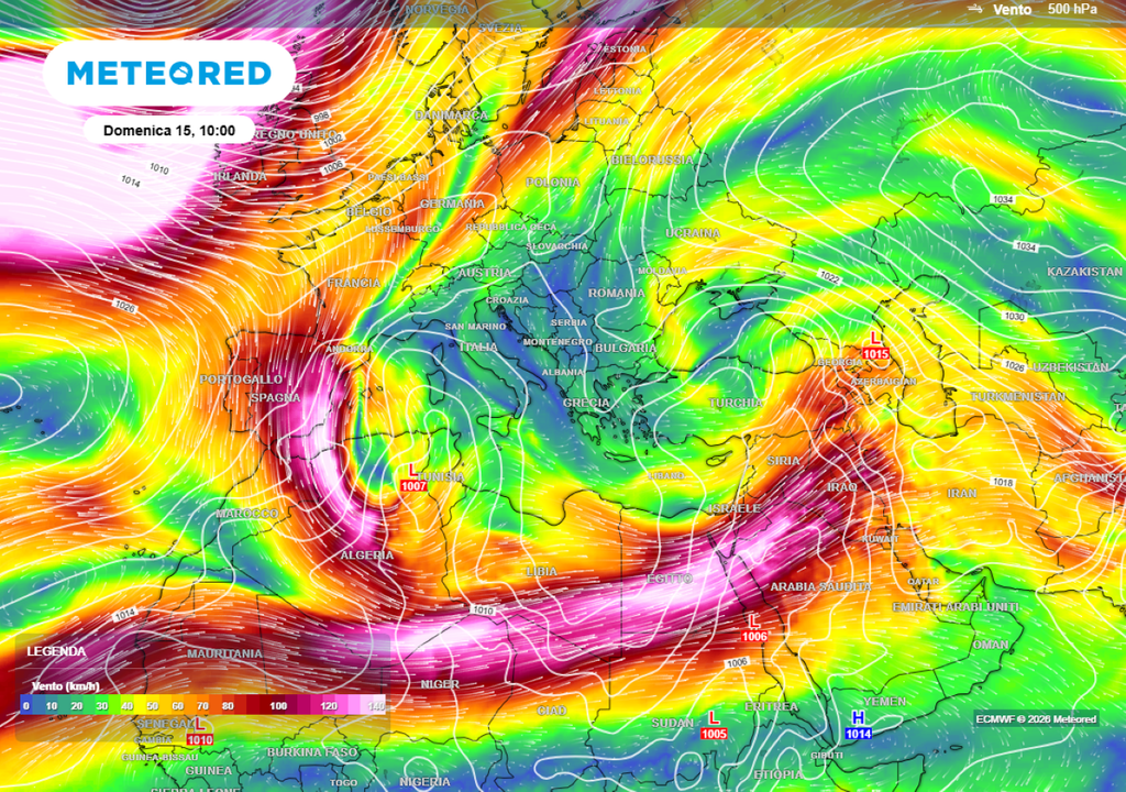 Una delle diverse gocce fredde pronte a scivolare sul Mediterraneo, apportando piogge e temporali fra Sardegna e Sicilia.
