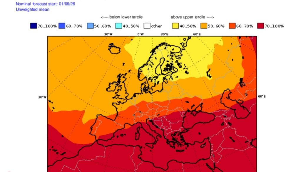 Anche l'anomalia dei geopotenziali è evidente da questa mappa per il mese di luglio. Il colore rosso evidenzia una probabilità molto alta che l'anomalia possa essere positiva. Credits: C3S Copernicus