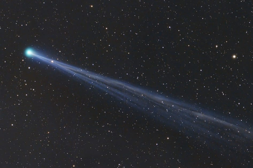 Cometa passa pelo c&eacute;u do Brasil neste s&aacute;bado, 18 de abril; saiba como observar
