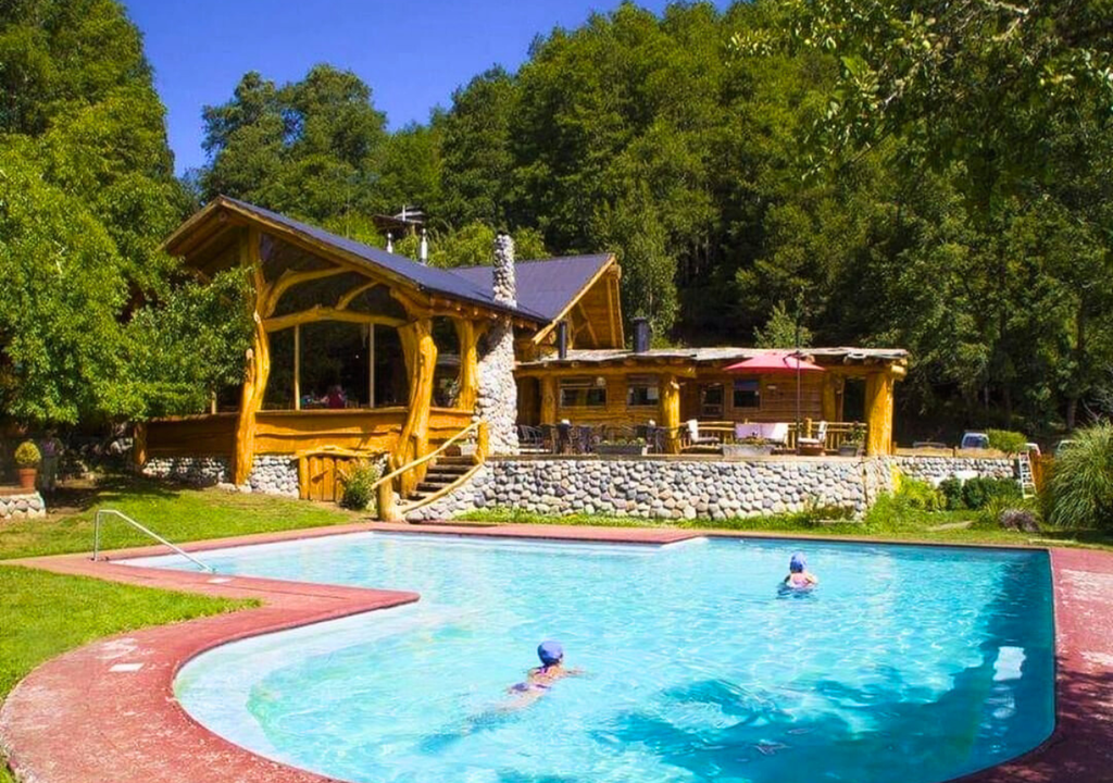 Termas de Menetúe, Pucón.