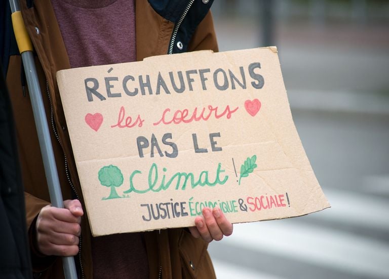 Comment le narratif environnemental a-t-il influenc&eacute; notre perception de la transition &eacute;cologique en France ?